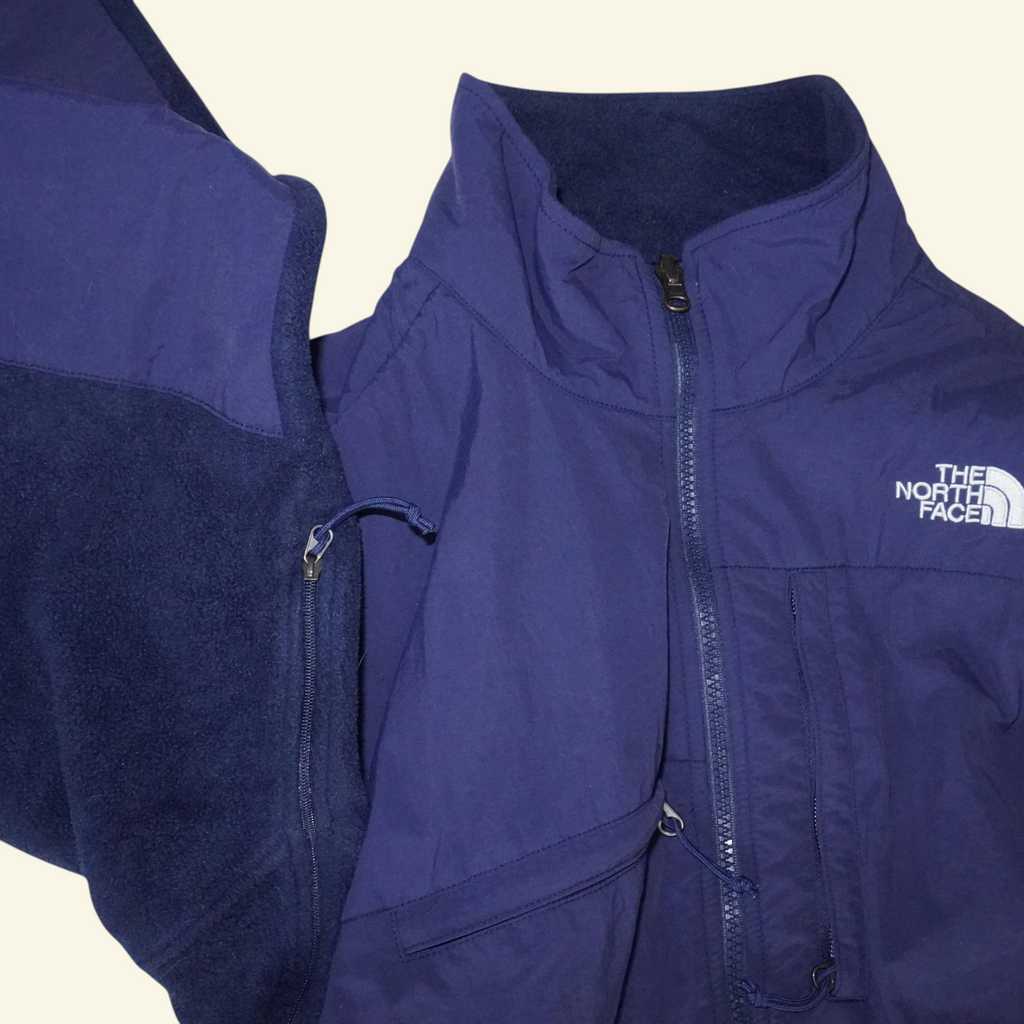 Chamarra The North Face Denali Fleece azul marino con paneles de nailon reforzados en Mi tienda